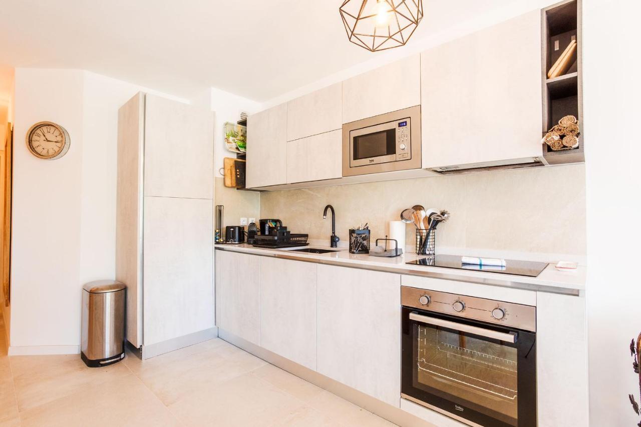 L'Ange Gardien Ap4269 By Riviera Holiday Homes Villefranche-sur-Mer Exterior photo
